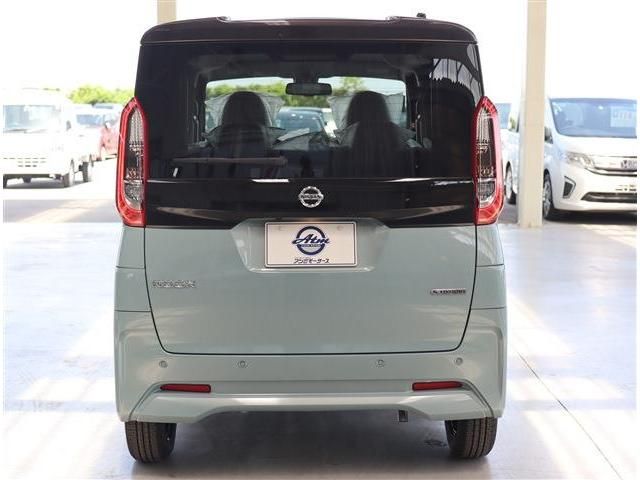 Nissan ROOX 2023-04 18374-22
