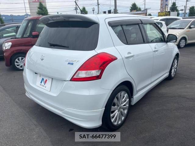 Suzuki SWIFT 2013-09 320906-17