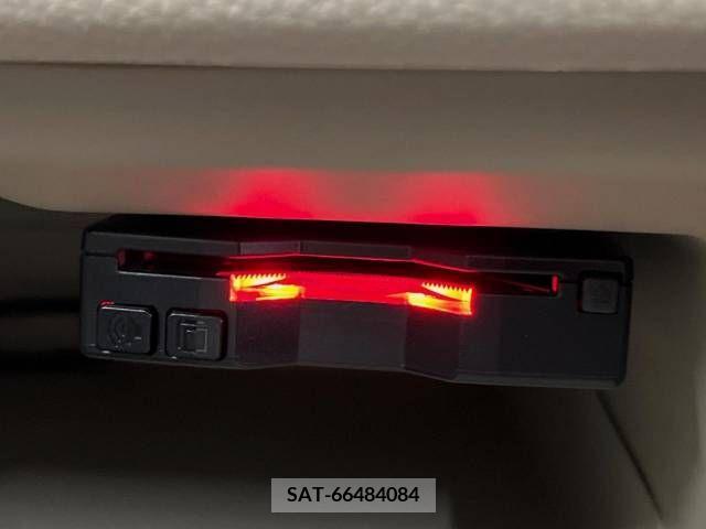 Honda N BOX 2019-05 333879-4