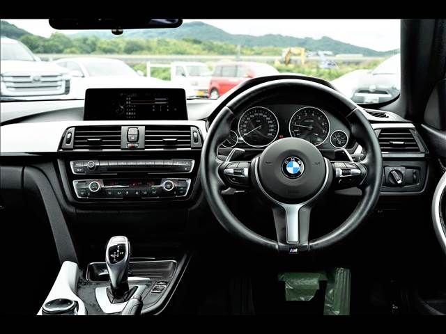 Bmw 4 SERIES 2014-10 8121-2
