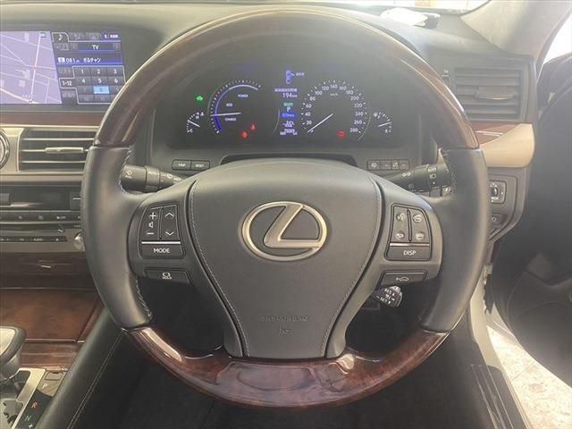 Lexus LS 2014-06 187378-22
