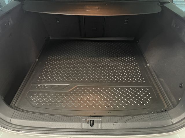 VolksWagen GOLF VARIANT 2014-04 1214-23