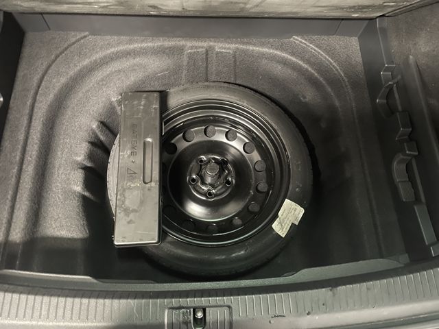 VolksWagen GOLF VARIANT 2014-04 1214-24