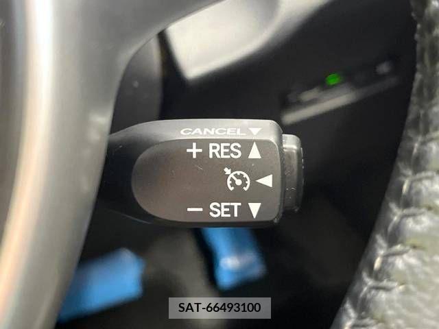 Toyota RACTIS 2014-02 384229-4