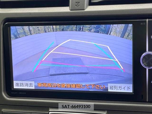 Toyota RACTIS 2014-02 384229-3