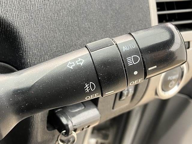 Toyota PRIUS 2006-11 189749-6