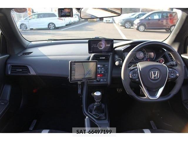 Honda S660 2020-01 220357-15