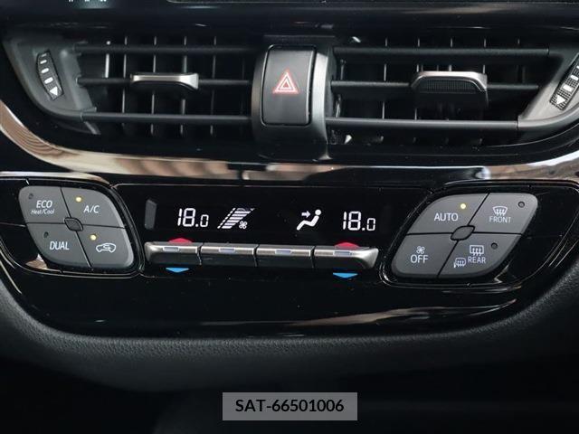Toyota C-HR 2018-10 344612-4
