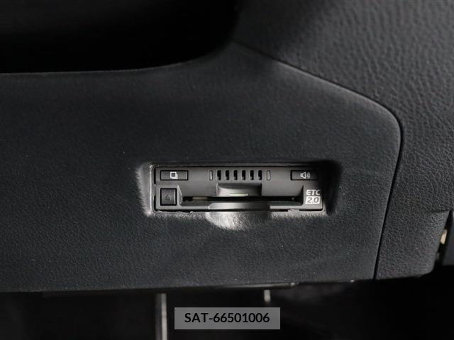 Toyota C-HR 2018-10 344612-8