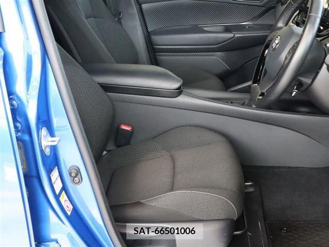 Toyota C-HR 2018-10 344612-15