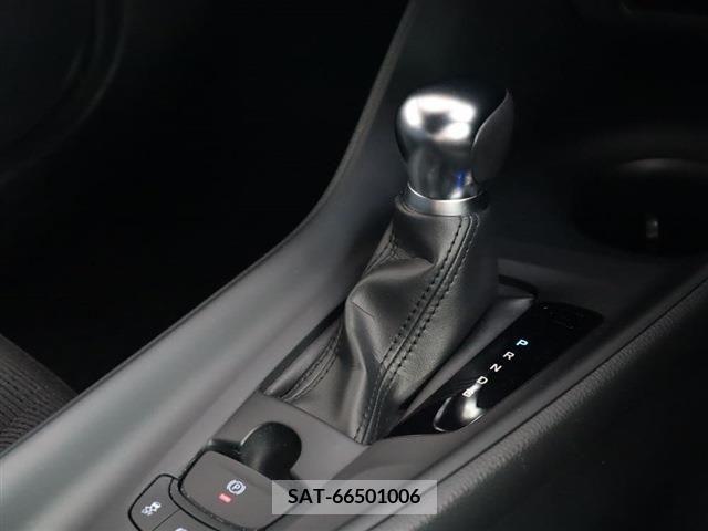 Toyota C-HR 2018-10 344612-5