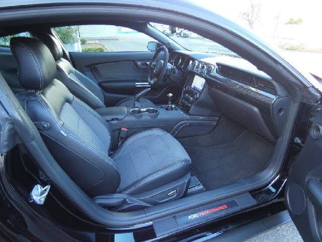 Ford MUSTANG 2023-03 188066-14