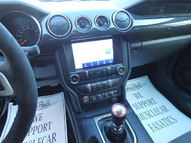Ford MUSTANG 2023-03 188066-22