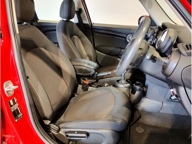 Bmw MINI 2020-06 5568-23