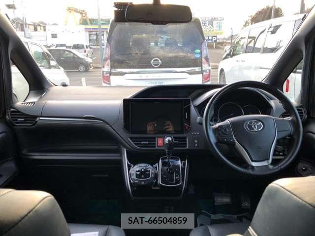 Toyota ESQUIRE 2015-03 223818-1