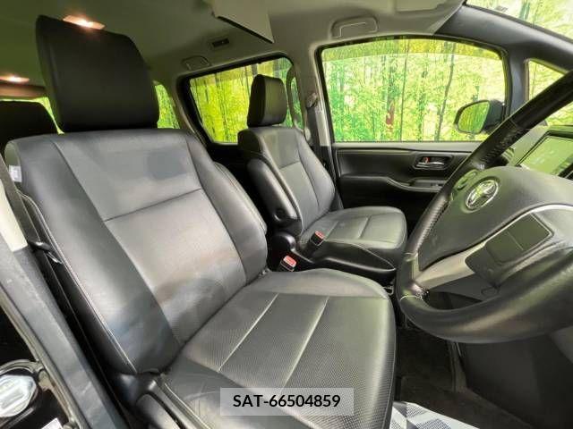 Toyota ESQUIRE 2015-03 223818-8