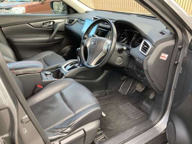Nissan X-TRAIL 2013-12 190993-3