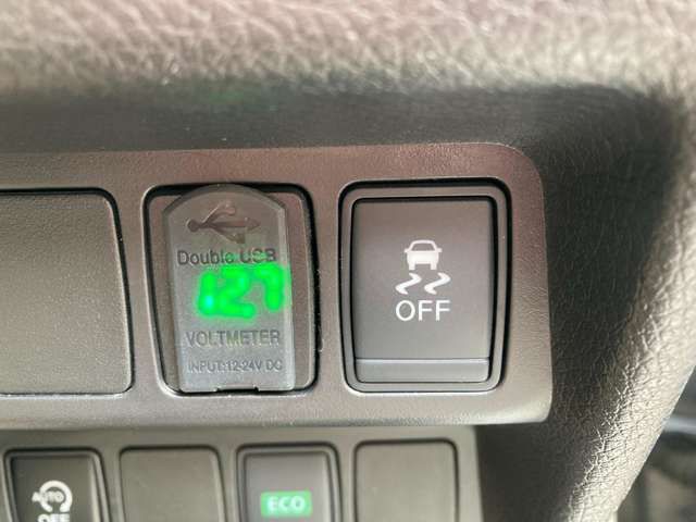 Nissan X-TRAIL 2013-12 190993-11