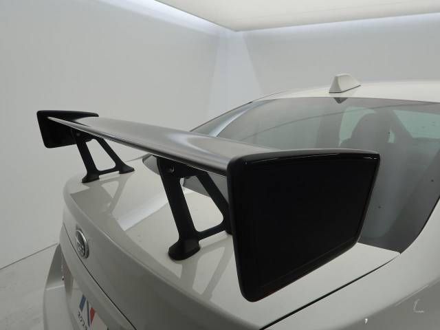 Subaru WRX STI 2014-09 187730-2