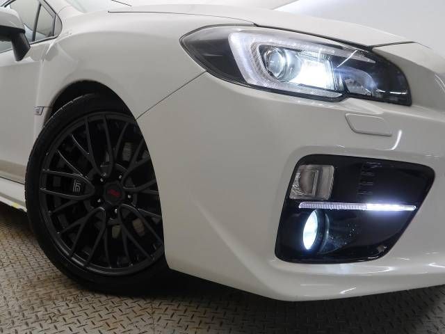 Subaru WRX STI 2014-09 187730-7