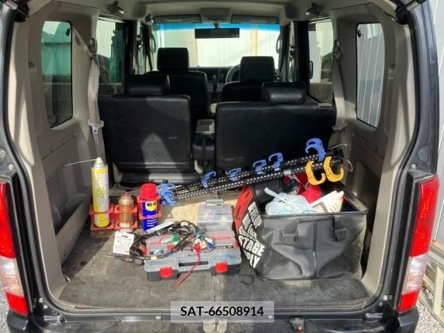Suzuki EVERY WAGON 2006-02 390745-15