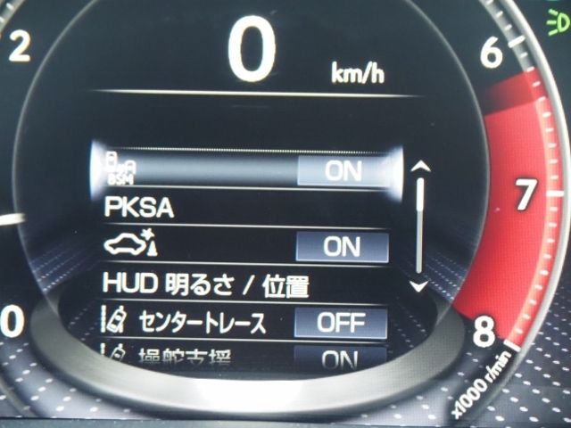 Lexus LS 2021-02 185928-25