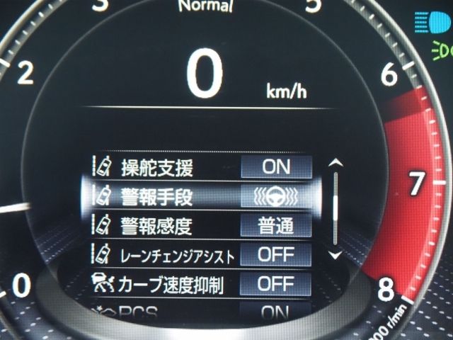 Lexus LS 2021-02 185928-26