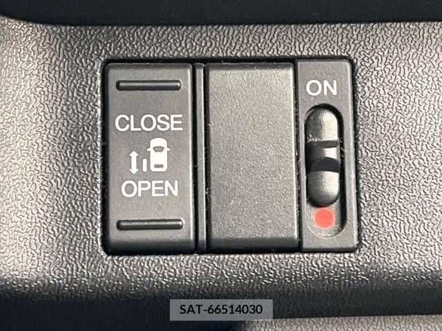 Honda STEP WGN 2016-01 324677-6