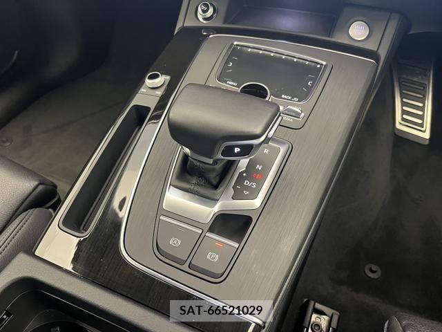 Audi Q5 2019-06 378835-12