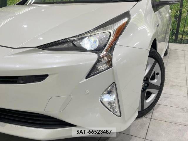 Toyota PRIUS 2016-05 375249-12