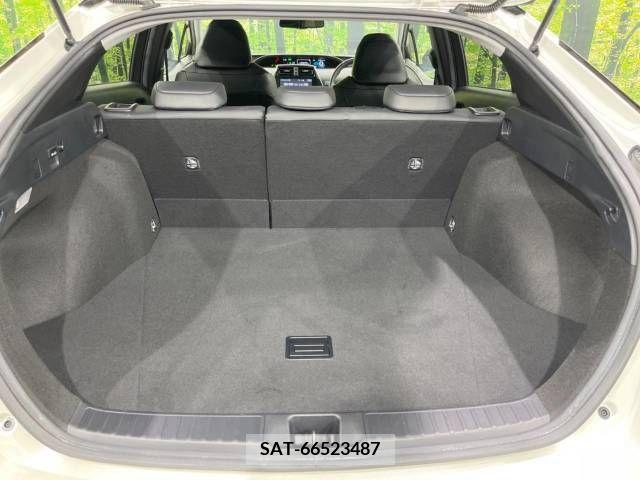 Toyota PRIUS 2016-05 375249-10