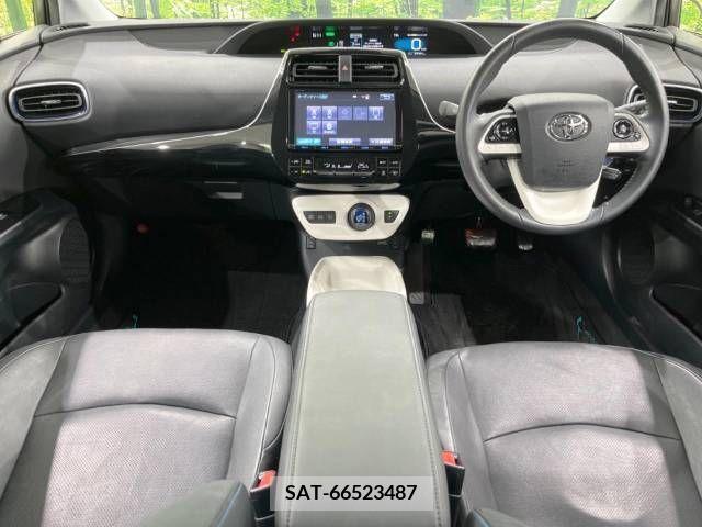 Toyota PRIUS 2016-05 375249-1