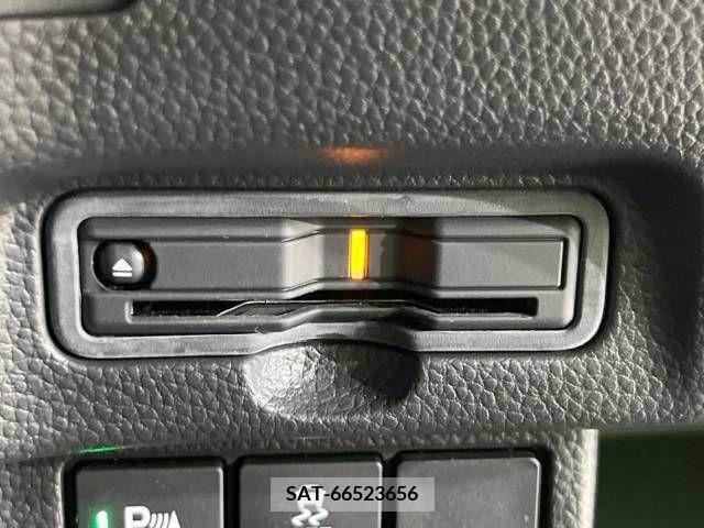 Honda N BOX CUSTOM 2022-11 279373-7