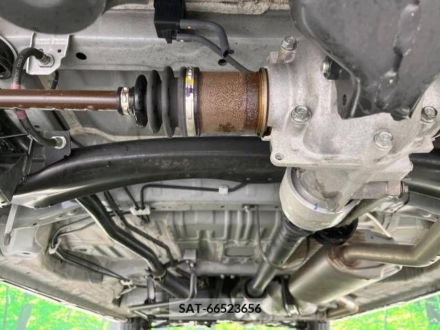 Honda N BOX CUSTOM 2022-11 279373-19