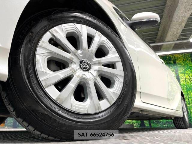 Toyota PRIUS 2019-07 281869-13