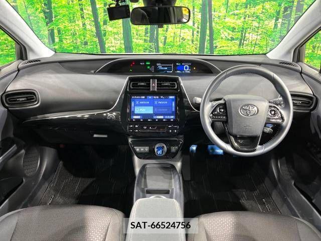 Toyota PRIUS 2019-07 281869-1