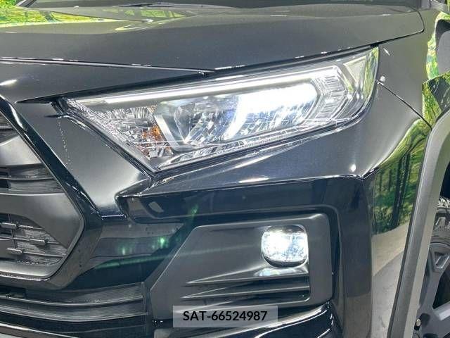 Toyota RAV4 2023-04 207717-12