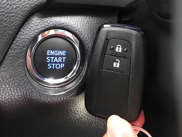 Toyota RAV4 2022-06 186213-9