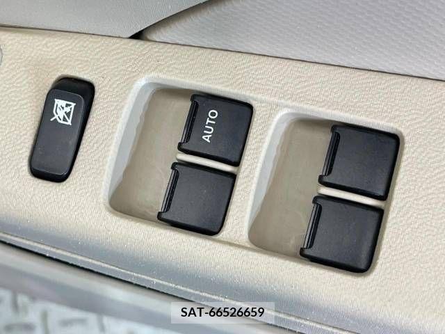Suzuki ALTO 2012-11 304955-4