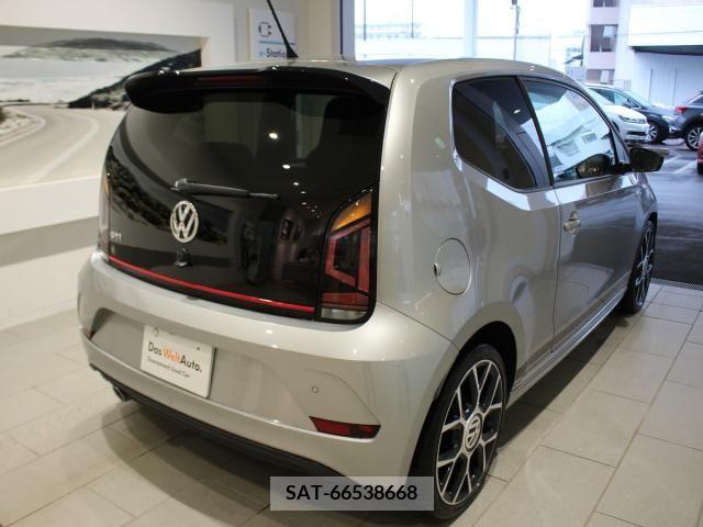 VolksWagen UP! 2019-09 320246-5