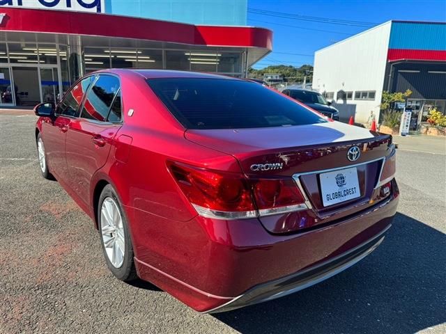 Toyota CROWN SEDAN 2014-10 21493-8