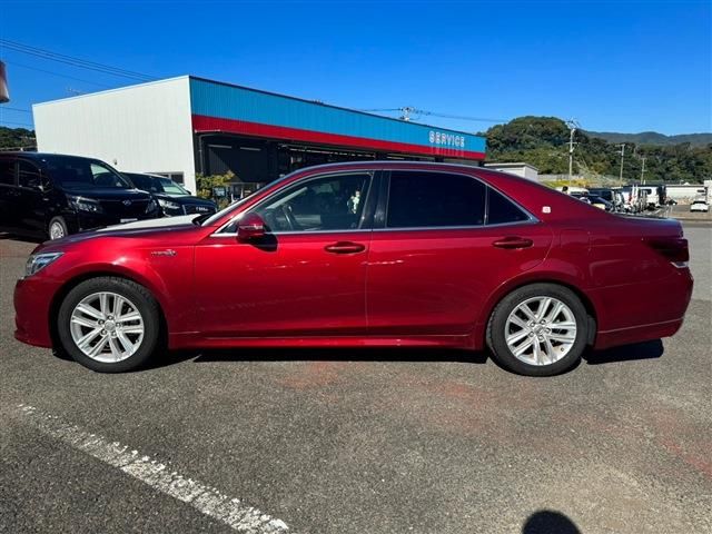 Toyota CROWN SEDAN 2014-10 21493-7