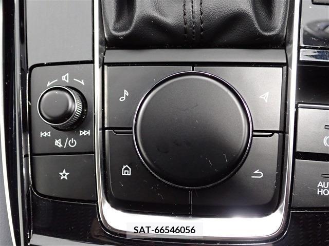 Mazda CX-30 2022-07 302128-16