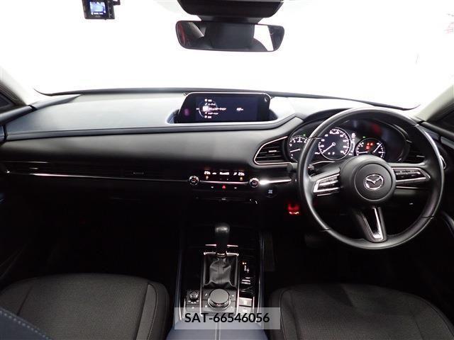 Mazda CX-30 2022-07 302128-10