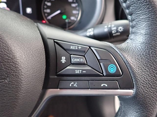 Nissan KICKS 2020-11 196527-14