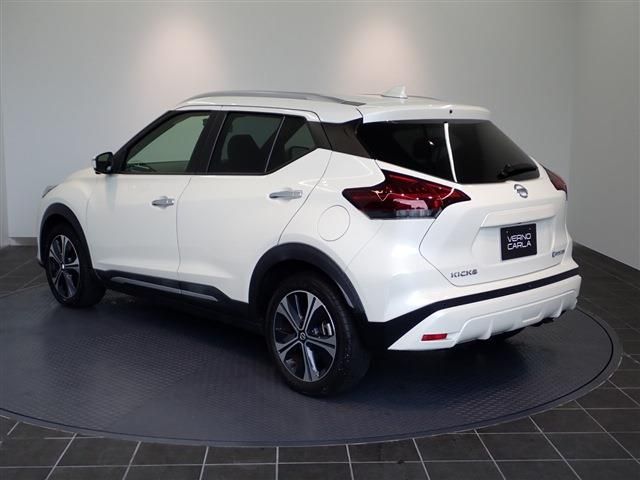 Nissan KICKS 2020-11 196527-7