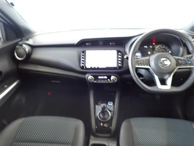 Nissan KICKS 2020-11 196527-10