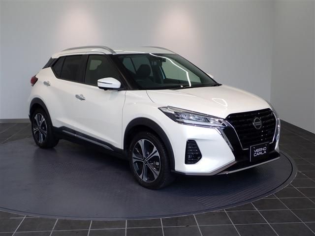 Nissan KICKS 2020-11 196527-3