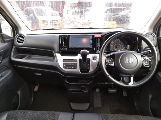 Honda N-WGN 2016-04 194328-1