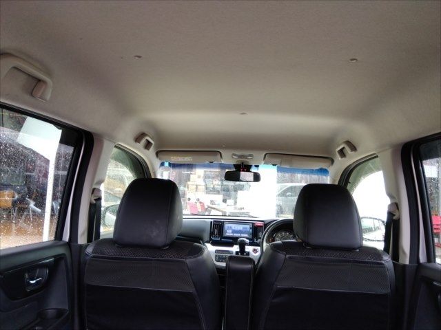 Honda N-WGN 2016-04 194328-18